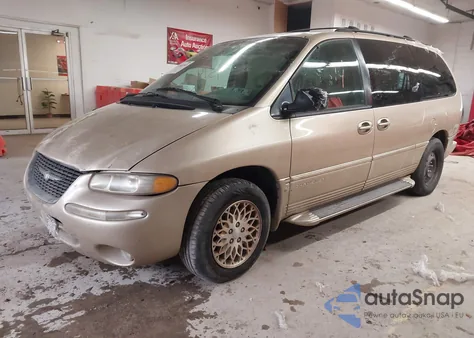 1998 Chrysler Town & Country Lxi from USA, damaged, VIN 1C4GP64L3WB675534